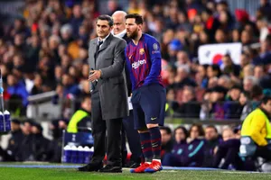 Lộ diện thầy cũ Messi về dẫn dắt Manchester United