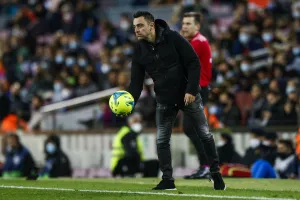 Xavi tức giận với cái thua vô duyên của Barca trên thánh địa Camp Nou 