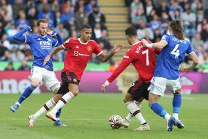 Ronaldo gây mất đoàn kết nội bộ MU