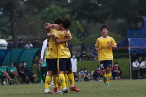 Học viện Nutifood JMG giành vé vào vòng knock out