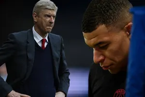 Wenger bật mí cơ hội PSG giữ chân Mbappe 