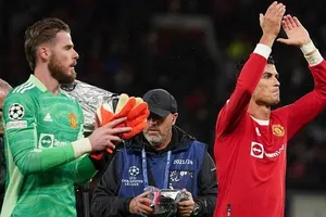 Man United bị ‘ám’ và gặp quá nhiều sai lầm