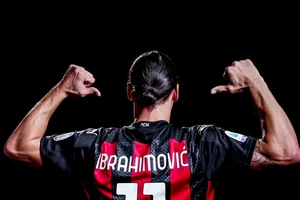 Ibrahimovic ngạo nghễ tuổi 40 khi tự nhận giỏi nhất thế giới