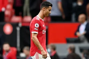 Sốc: Ronaldo rời khỏi MU theo dạng chuyển nhượng tự do