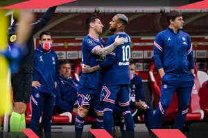 Messi và Neymar lại gieo sầu cho PSG