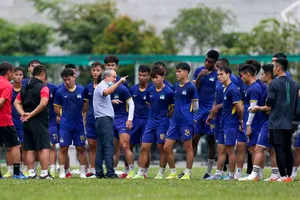 Bầu Đức: ‘Đừng để người ta coi mình là lót đường’