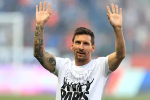 Messi sớm quyết định tương lai