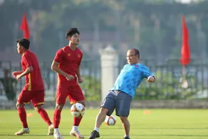 Thầy Hàn từng dự World Cup đối đầu gây sốt ở SEA Games 31