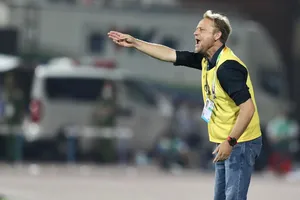 Thái Lan không ngán Việt Nam ở bán kết, Polking dè chừng Popov