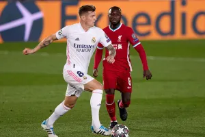 Toni Kroos chế giễu Liverpool chưa đủ trình độ