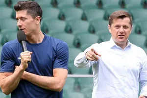 'Siêu cò' cay cú tiết lộ Lewandowski không dám đá bóng ở Anh