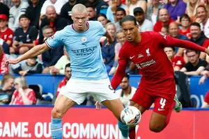 Aguero nói sự thật mất lòng về Man City