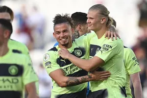 Haaland sẽ đấm vào mặt đồng đội nếu giành đá phạt đền