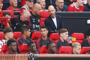 Để Ronaldo ra đi, ai ghi 24 bàn cho MU?