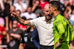 Thắng nhọc nhằn, Ten Hag nói lời mập mờ với Ronaldo