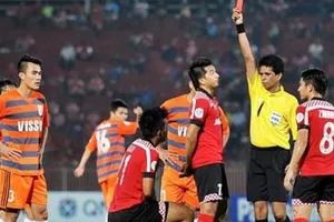 Kỷ luật nặng đội bóng sử dụng cầu thủ bị cấm thi đấu vĩnh viễn