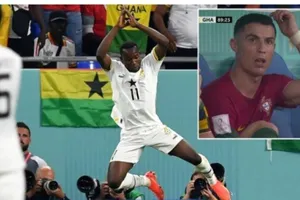 Cầu thủ Ghana làm rõ hành động bị cho là chế nhạo Ronaldo