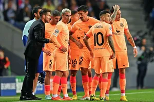 HLV Simeone chia tay Atletico, mở đường cho ngôi sao Bồ Đào Nha ở lại