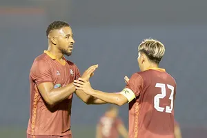 Vượt qua tin đồn khủng hoảng, Bình Định đăng quang cúp Thiên Long