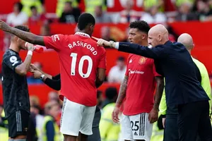 Ten Hag cảnh báo Rashford