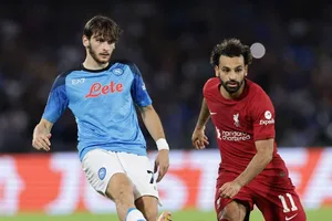 Bản sao của Salah gây sốt giải Ngoại hạng Anh