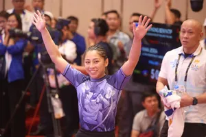 Tấm lòng vàng của cô gái xinh đẹp Jessa Khan và ấn tượng Samnang