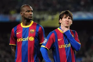 Cựu cầu thủ Barca bị tố tống tình và đe dọa tự tử