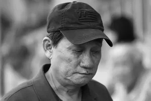 Anh Sáu Lèo không còn ra sân chiều thứ Bảy…