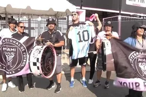 Độc đáo lễ ra mắt Messi ở đội bóng Mỹ