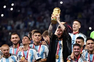 Messi bật mí hai lần đòi chia tay đội tuyển 