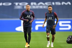 Nóng: Mbappe trở lại đội hình PSG, không bị bán trong mùa hè