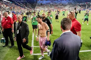 Cựu quân nhân Mỹ và 50 vệ sĩ bảo vệ cho Messi suốt ngày đêm