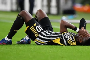 Phần số hẩm hiu của Pogba, ngôi sao cũ Man United