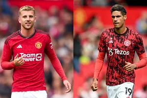 Manchester United hồi hộp chờ viện binh đối đầu Burnley