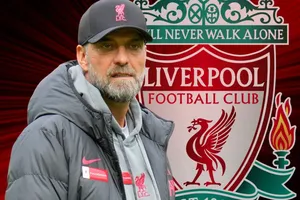 HLV Klopp từ chối lời mời béo bở