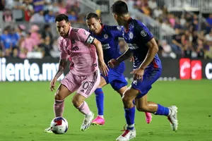 Messi có nguy cơ giải nghệ do chấn thương