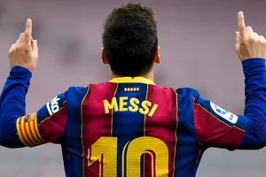 Sốc: Messi tái gia nhập Barcelona