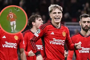 "Yểm bùa" đối thủ, Garnacho bị kêu gọi phạt thẻ đỏ