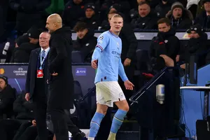 Guardiola nói về chấn thương của Haaland và ví von Bernardo Silva như Messi