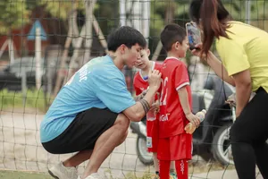 Đoàn Văn Hậu sống lại ký ức tuổi thơ