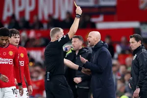 HLV Ten Hag bị truất quyền chỉ đạo và bài toán ghi bàn của MU