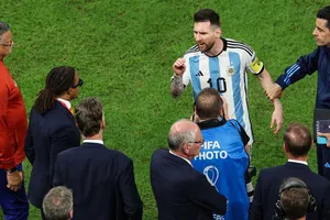 Messi tự nhận mình là “kẻ ngốc”