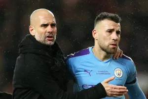 Cú điện thoại bất ngờ của HLV Pep Guardiola