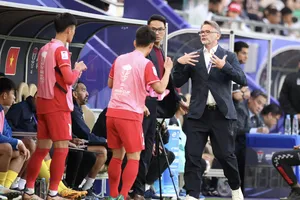 HLV Troussier không chắc tung Tuấn Hải, Văn Tùng, Đình Bắc ra sân gặp Iraq