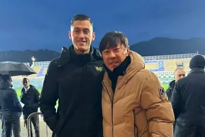 HLV Shin Tae-yong gọi thêm ngoại binh nhập tịch cho Indonesia quyết đấu Việt Nam