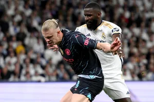 Haaland lại bị chỉ trích nặng lời