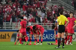 Vết đen của bóng đá Hàn Quốc và nguy cơ sa thải HLV