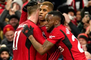 Tuyển Anh hắt hủi Rashford, hay bị hại bởi Man United?