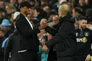 Chi tiết Pep Guardiola bí mật hiến kế cho Bayern mua HLV Kompany