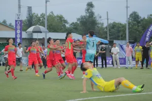 NT Wood FC đăng quang Ta Pha Cúp 2024